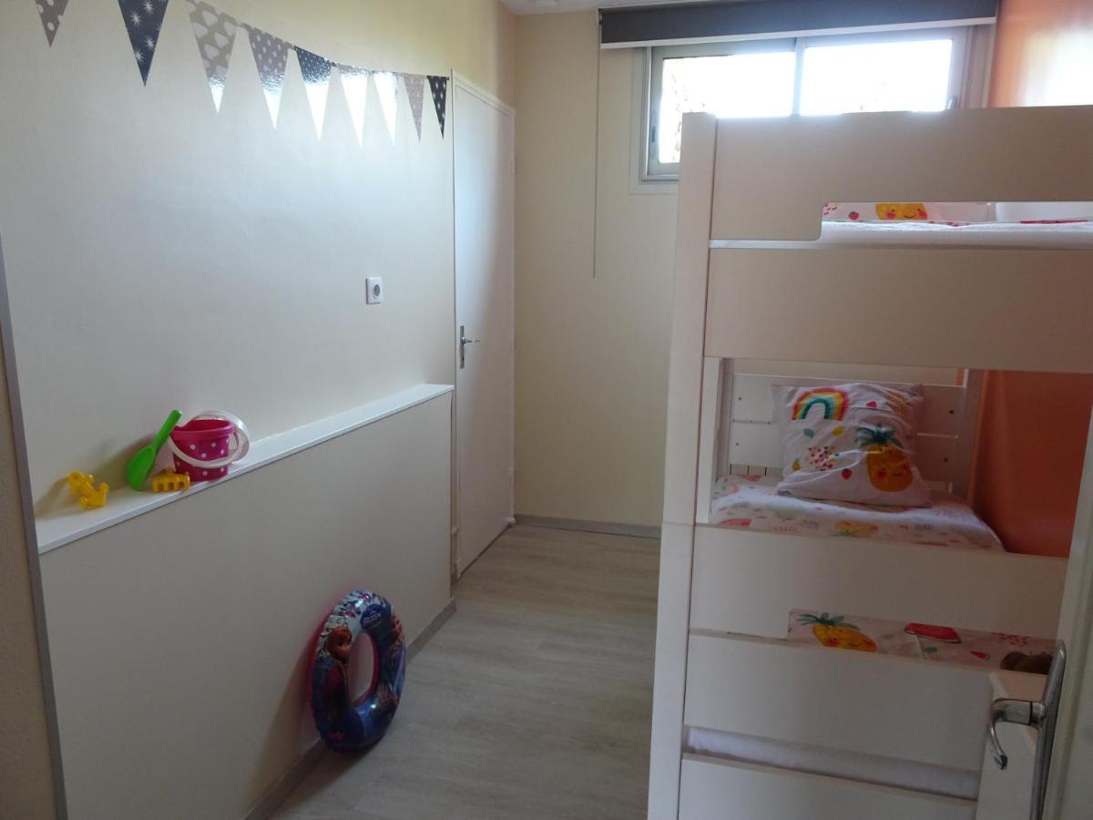 T3 150 M De La Plage, Climatisation, Piscine Et Parking Privatif - Le Lavandou Exterior foto